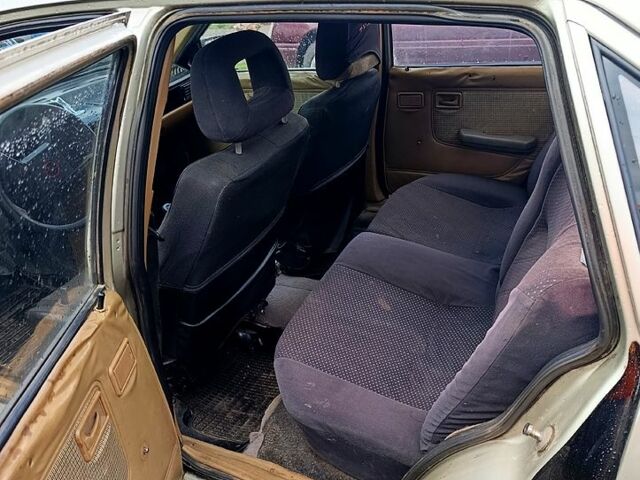 Серый Опель Кадет, объемом двигателя 1.3 л и пробегом 536 тыс. км за 800 $, фото 4 на Automoto.ua