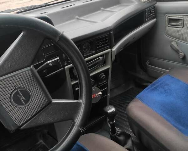 Опель Кадет 1987 в Бару на Automoto.ua Серый Опель Кадет, объемом двигателя 1.3 л и пробегом 315 тыс. км за 900 $, фото 12 на Automoto.ua