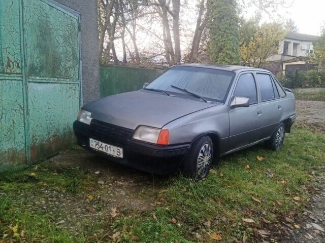 Сірий Опель Кадет, об'ємом двигуна 5 л та пробігом 1 тис. км за 650 $, фото 2 на Automoto.ua