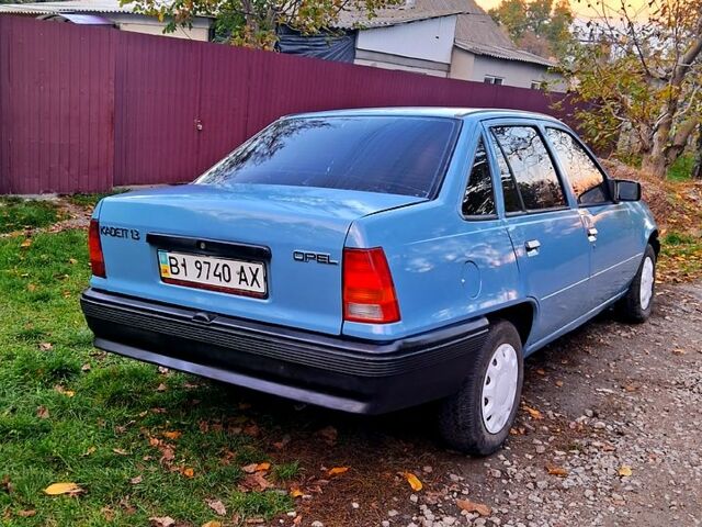 Серый Опель Кадет, объемом двигателя 1.3 л и пробегом 23 тыс. км за 920 $, фото 5 на Automoto.ua