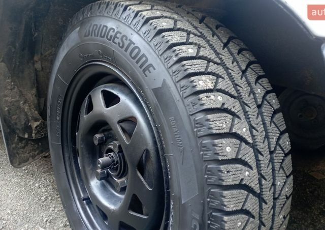 Серый Опель Кадет, объемом двигателя 1.8 л и пробегом 100 тыс. км за 1500 $, фото 7 на Automoto.ua