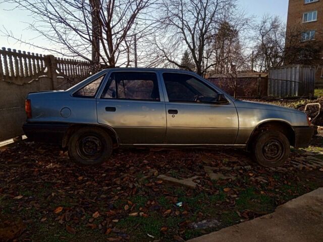 Сірий Опель Кадет, об'ємом двигуна 0 л та пробігом 99 тис. км за 475 $, фото 2 на Automoto.ua