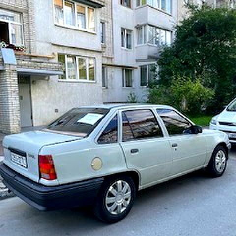 Серый Опель Кадет, объемом двигателя 1.3 л и пробегом 100 тыс. км за 950 $, фото 4 на Automoto.ua