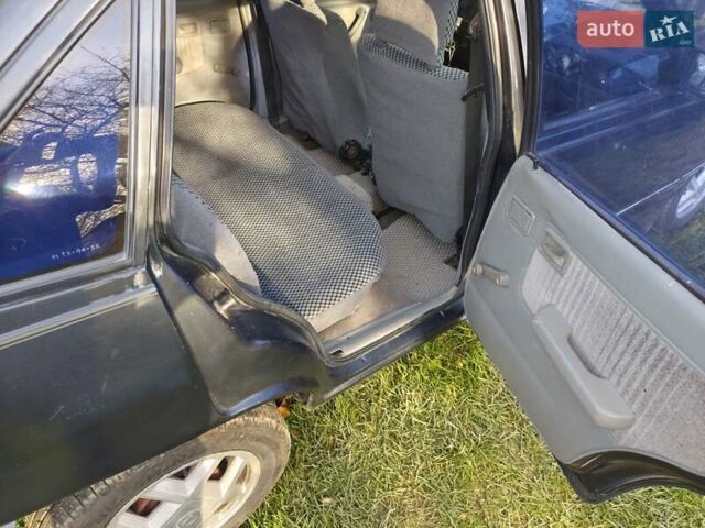 Сірий Опель Кадет, об'ємом двигуна 1.6 л та пробігом 348 тис. км за 1300 $, фото 10 на Automoto.ua