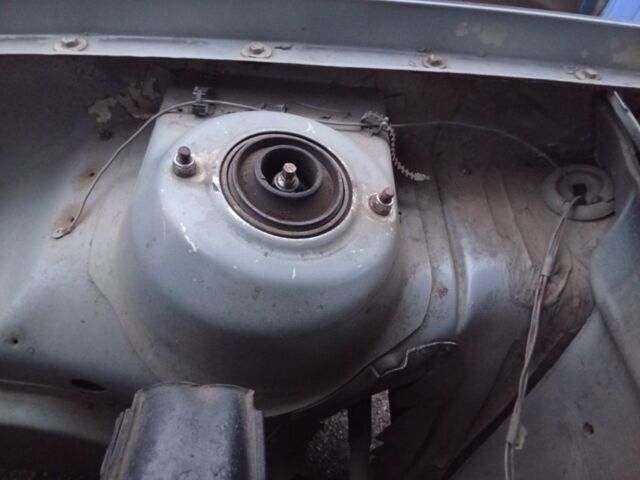 Сірий Опель Кадет, об'ємом двигуна 1.6 л та пробігом 1 тис. км за 750 $, фото 8 на Automoto.ua