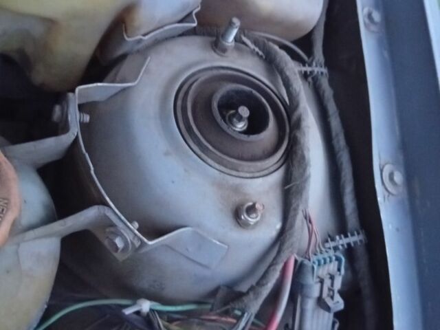 Сірий Опель Кадет, об'ємом двигуна 1.6 л та пробігом 1 тис. км за 750 $, фото 9 на Automoto.ua