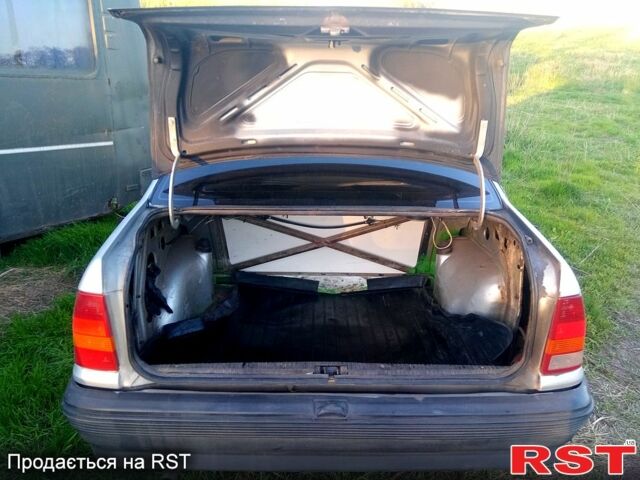 Серый Опель Кадет, объемом двигателя 14 л и пробегом 64 тыс. км за 1200 $, фото 9 на Automoto.ua