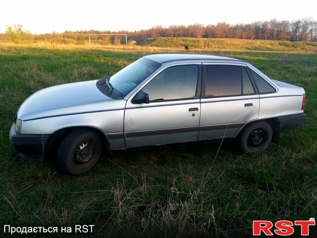 Серый Опель Кадет, объемом двигателя 14 л и пробегом 64 тыс. км за 1200 $, фото 4 на Automoto.ua