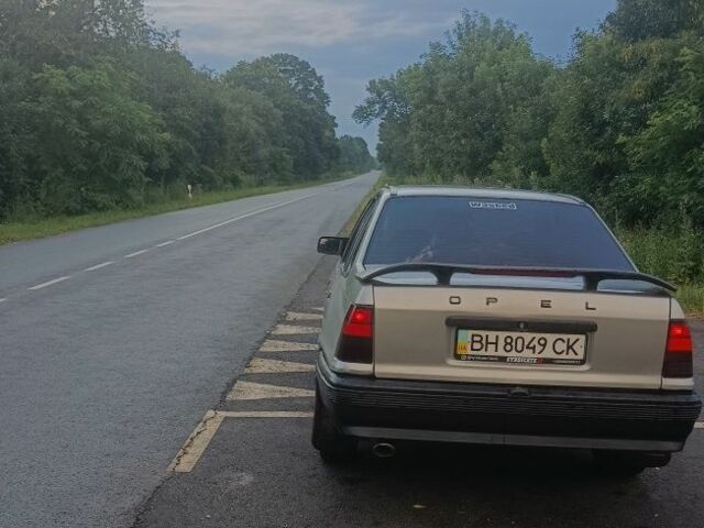 Серый Опель Кадет, объемом двигателя 0 л и пробегом 3 тыс. км за 1000 $, фото 2 на Automoto.ua