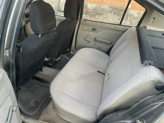 Сірий Опель Кадет, об'ємом двигуна 1.6 л та пробігом 300 тис. км за 512 $, фото 3 на Automoto.ua