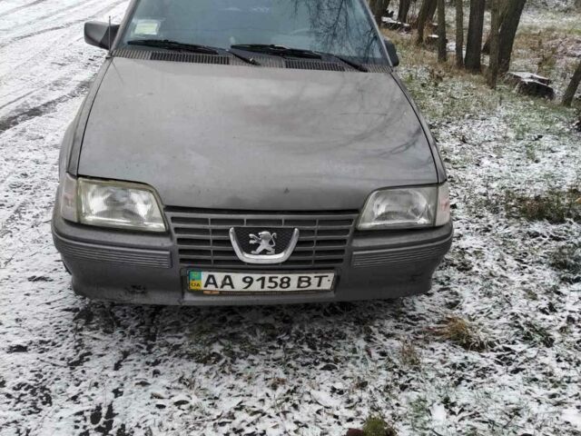 Серый Опель Кадет, объемом двигателя 2 л и пробегом 170 тыс. км за 1600 $, фото 1 на Automoto.ua