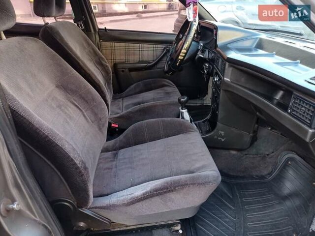 Серый Опель Кадет, объемом двигателя 0 л и пробегом 200 тыс. км за 1250 $, фото 12 на Automoto.ua