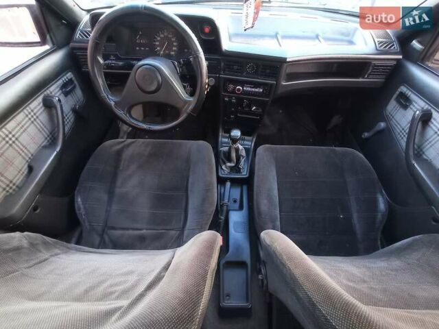 Серый Опель Кадет, объемом двигателя 0 л и пробегом 200 тыс. км за 1250 $, фото 13 на Automoto.ua