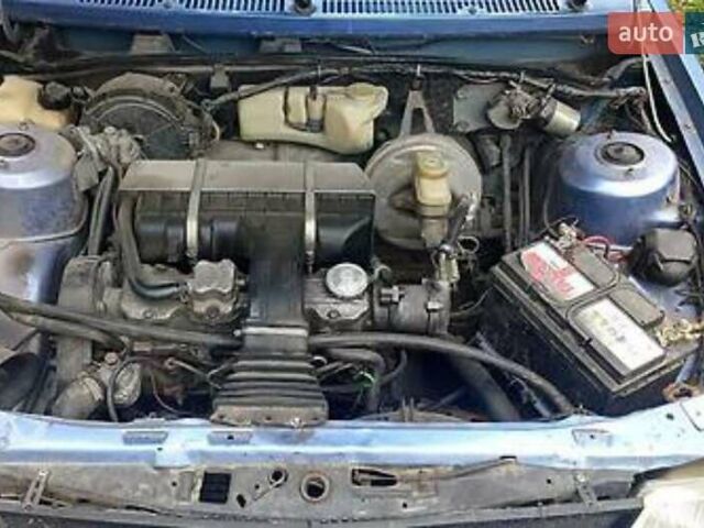 Синий Опель Кадет, объемом двигателя 1.6 л и пробегом 300 тыс. км за 950 $, фото 11 на Automoto.ua