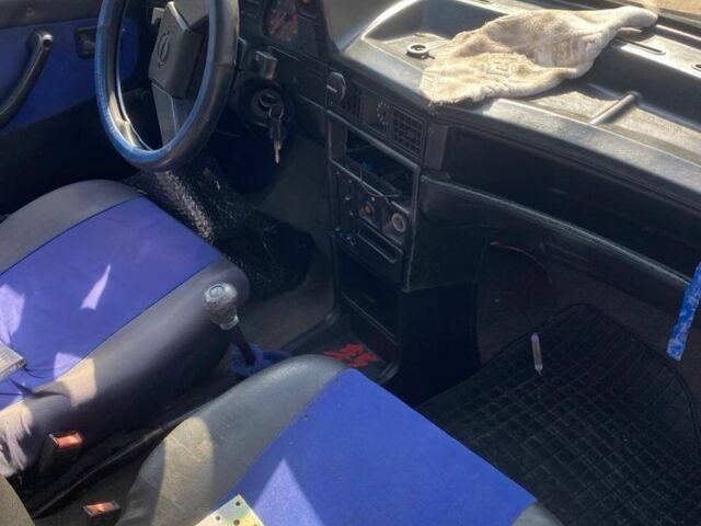 Синий Опель Кадет, объемом двигателя 1.3 л и пробегом 100 тыс. км за 166 $, фото 5 на Automoto.ua