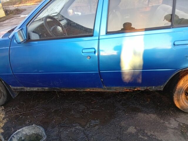 Синій Опель Кадет, об'ємом двигуна 0 л та пробігом 170 тис. км за 402 $, фото 4 на Automoto.ua
