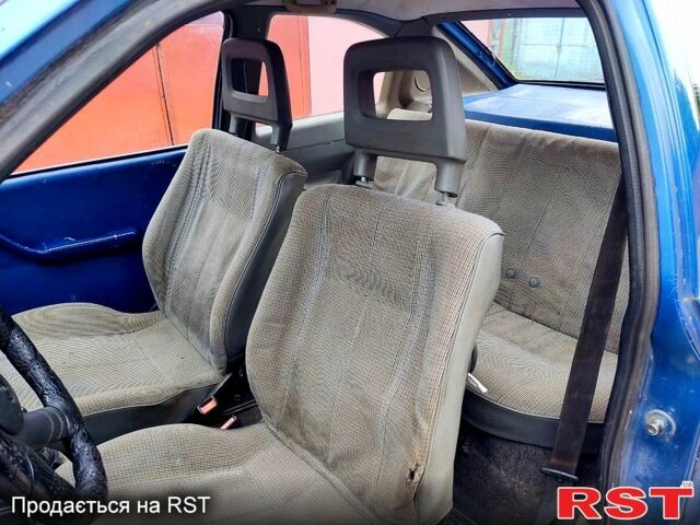 Синий Опель Кадет, объемом двигателя 1.3 л и пробегом 310 тыс. км за 449 $, фото 4 на Automoto.ua