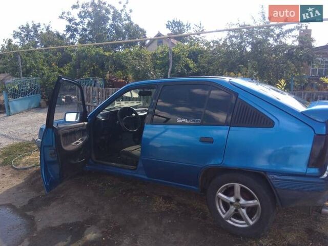 Синій Опель Кадет, об'ємом двигуна 1.6 л та пробігом 440 тис. км за 1500 $, фото 5 на Automoto.ua