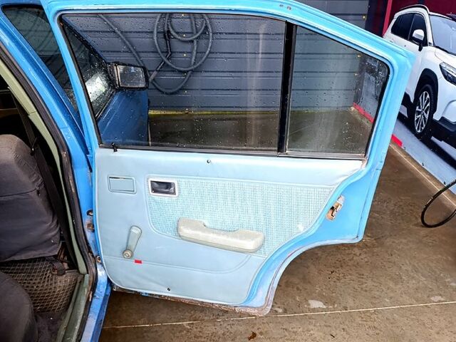 Синий Опель Кадет, объемом двигателя 1.4 л и пробегом 100 тыс. км за 600 $, фото 8 на Automoto.ua