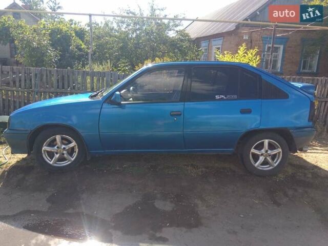 Синій Опель Кадет, об'ємом двигуна 1.6 л та пробігом 440 тис. км за 1500 $, фото 2 на Automoto.ua