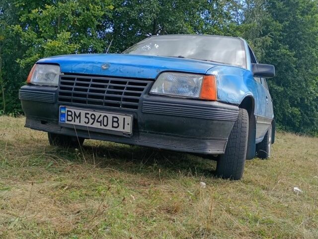 Синий Опель Кадет, объемом двигателя 1.6 л и пробегом 57 тыс. км за 700 $, фото 1 на Automoto.ua