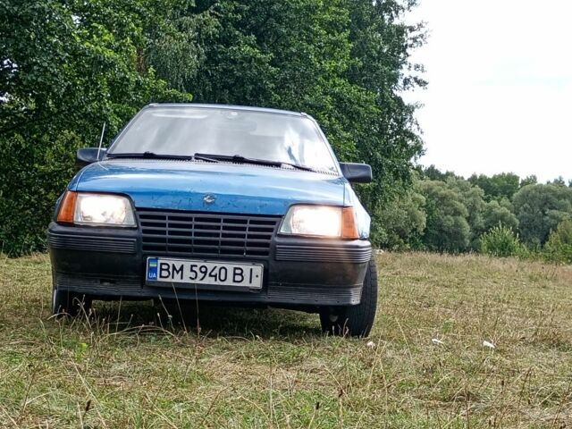 Синий Опель Кадет, объемом двигателя 1.6 л и пробегом 57 тыс. км за 700 $, фото 4 на Automoto.ua