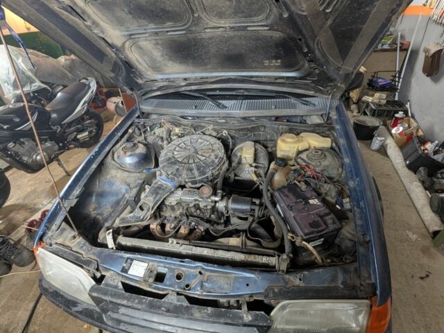 Синий Опель Кадет, объемом двигателя 1.6 л и пробегом 2 тыс. км за 500 $, фото 5 на Automoto.ua