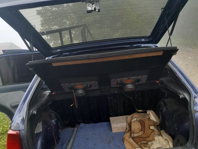 Синий Опель Кадет, объемом двигателя 1.3 л и пробегом 386 тыс. км за 700 $, фото 6 на Automoto.ua