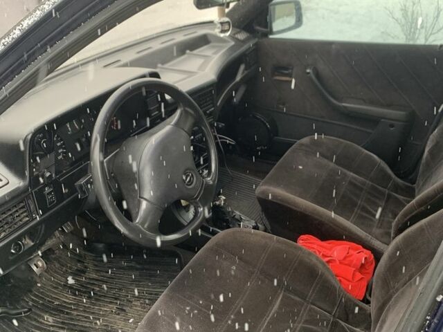 Синій Опель Кадет, об'ємом двигуна 1.4 л та пробігом 444 тис. км за 1540 $, фото 10 на Automoto.ua