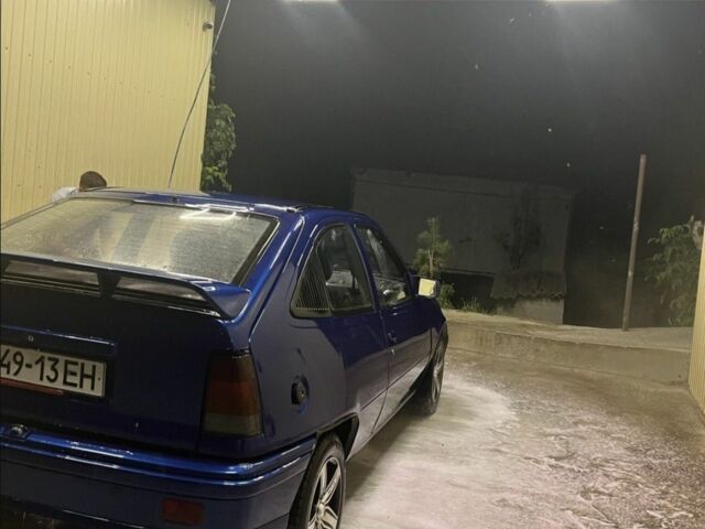 Синий Опель Кадет, объемом двигателя 0 л и пробегом 1000 тыс. км за 1500 $, фото 1 на Automoto.ua