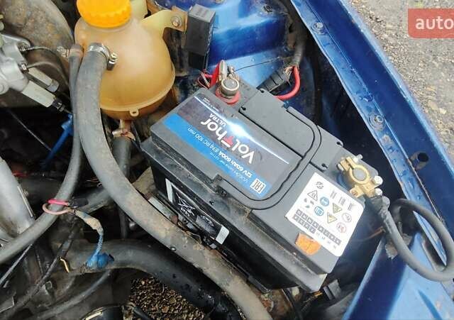 Синий Опель Кадет, объемом двигателя 1.7 л и пробегом 365 тыс. км за 950 $, фото 13 на Automoto.ua