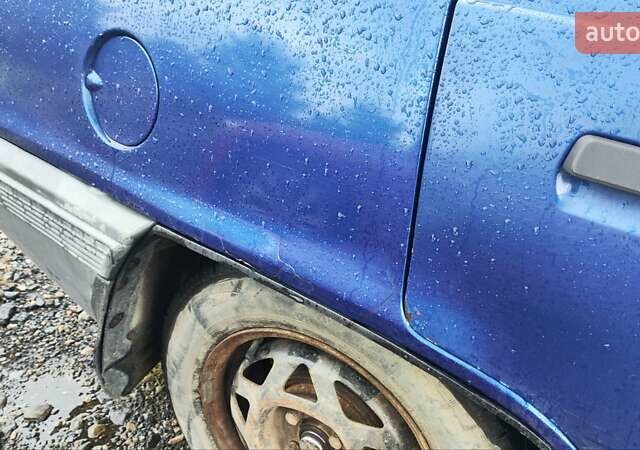 Синий Опель Кадет, объемом двигателя 1.7 л и пробегом 365 тыс. км за 950 $, фото 8 на Automoto.ua