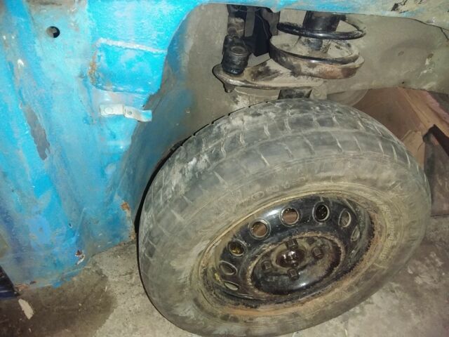 Синий Опель Кадет, объемом двигателя 1.3 л и пробегом 320 тыс. км за 284 $, фото 6 на Automoto.ua