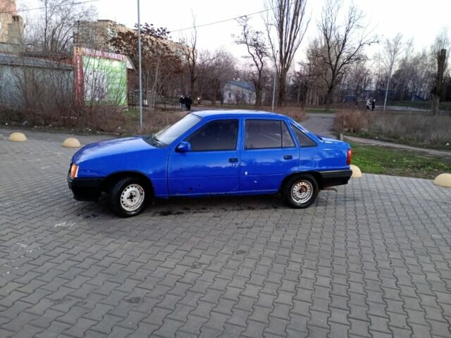 Синій Опель Кадет, об'ємом двигуна 6 л та пробігом 10 тис. км за 286 $, фото 6 на Automoto.ua