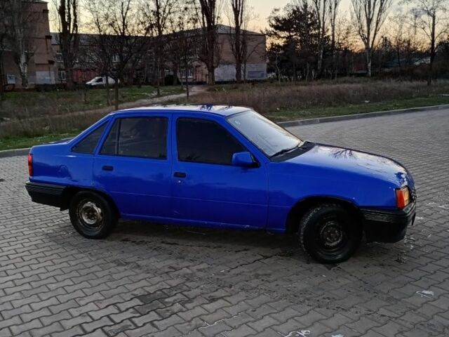 Синій Опель Кадет, об'ємом двигуна 6 л та пробігом 10 тис. км за 286 $, фото 3 на Automoto.ua