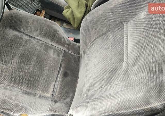 Синий Опель Кадет, объемом двигателя 1.7 л и пробегом 365 тыс. км за 950 $, фото 9 на Automoto.ua