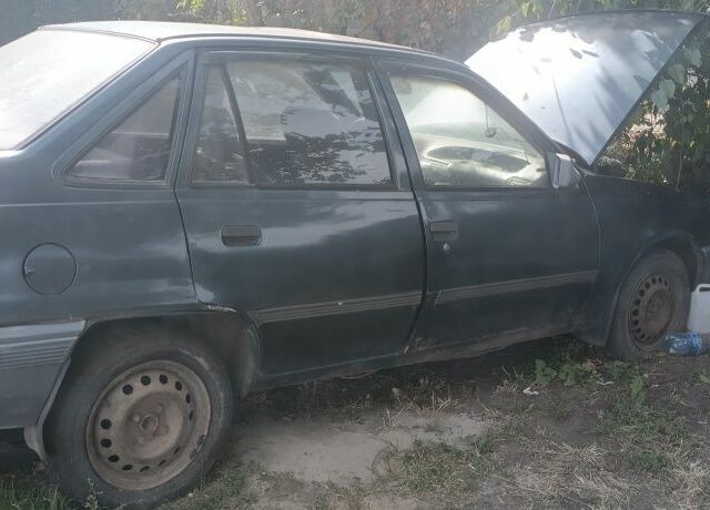 Синий Опель Кадет, объемом двигателя 1 л и пробегом 100 тыс. км за 287 $, фото 5 на Automoto.ua