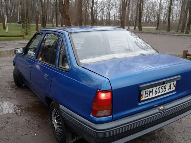 Синий Опель Кадет, объемом двигателя 0 л и пробегом 585 тыс. км за 1300 $, фото 1 на Automoto.ua