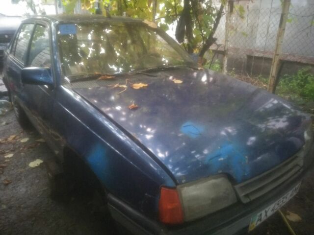 Синий Опель Кадет, объемом двигателя 1.3 л и пробегом 11 тыс. км за 600 $, фото 2 на Automoto.ua