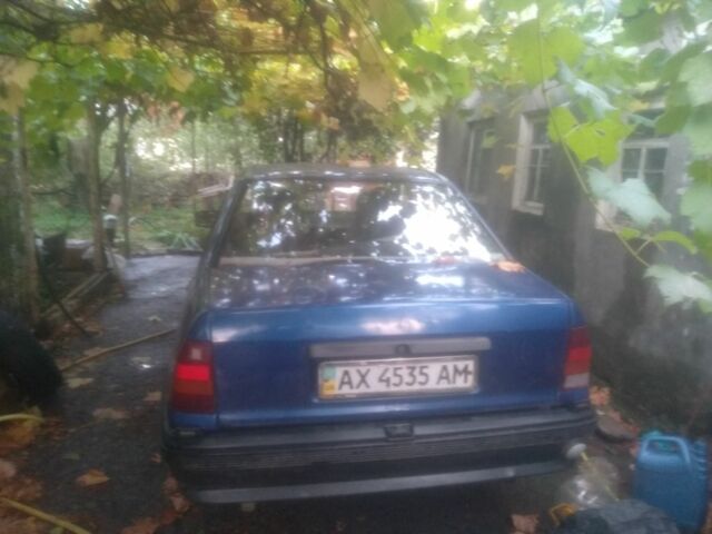 Синий Опель Кадет, объемом двигателя 1.3 л и пробегом 11 тыс. км за 600 $, фото 1 на Automoto.ua