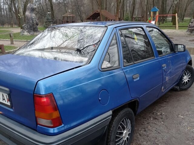 Синий Опель Кадет, объемом двигателя 0 л и пробегом 585 тыс. км за 1300 $, фото 3 на Automoto.ua