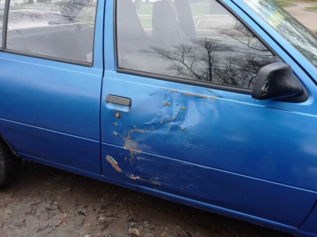 Синий Опель Кадет, объемом двигателя 0 л и пробегом 585 тыс. км за 1300 $, фото 5 на Automoto.ua