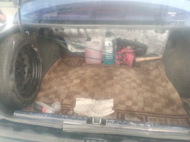 Синий Опель Кадет, объемом двигателя 1.3 л и пробегом 300 тыс. км за 800 $, фото 6 на Automoto.ua