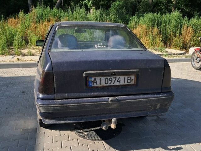 Синий Опель Кадет, объемом двигателя 1.8 л и пробегом 83 тыс. км за 500 $, фото 2 на Automoto.ua
