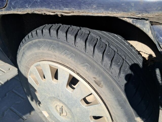 Синий Опель Кадет, объемом двигателя 1.8 л и пробегом 83 тыс. км за 500 $, фото 4 на Automoto.ua