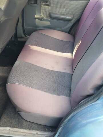 Синий Опель Кадет, объемом двигателя 1.6 л и пробегом 330 тыс. км за 400 $, фото 3 на Automoto.ua