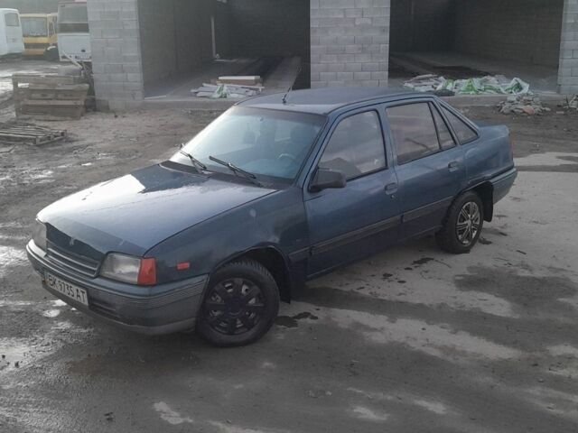 Синий Опель Кадет, объемом двигателя 0 л и пробегом 320 тыс. км за 600 $, фото 4 на Automoto.ua