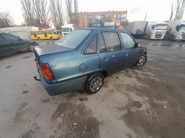 Синий Опель Кадет, объемом двигателя 0 л и пробегом 320 тыс. км за 600 $, фото 1 на Automoto.ua