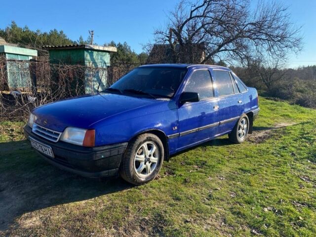 Синий Опель Кадет, объемом двигателя 0 л и пробегом 258 тыс. км за 1200 $, фото 3 на Automoto.ua