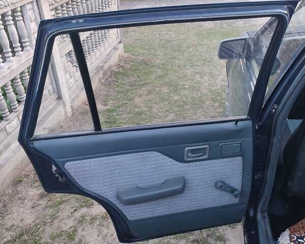 Синий Опель Кадет, объемом двигателя 1.39 л и пробегом 150 тыс. км за 900 $, фото 8 на Automoto.ua